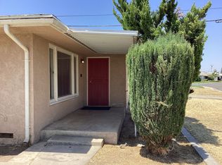 1945 Norris Dr W, Fresno, CA 93703