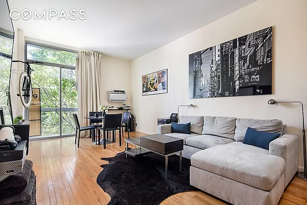 Rented by Compass | media 6