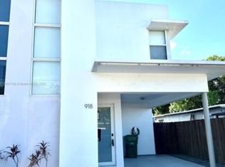 918 NW 23rd Ct, Miami, FL 33125