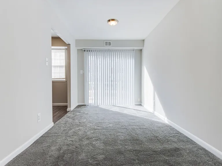 Catons Villas South Townhomes — Photo 8