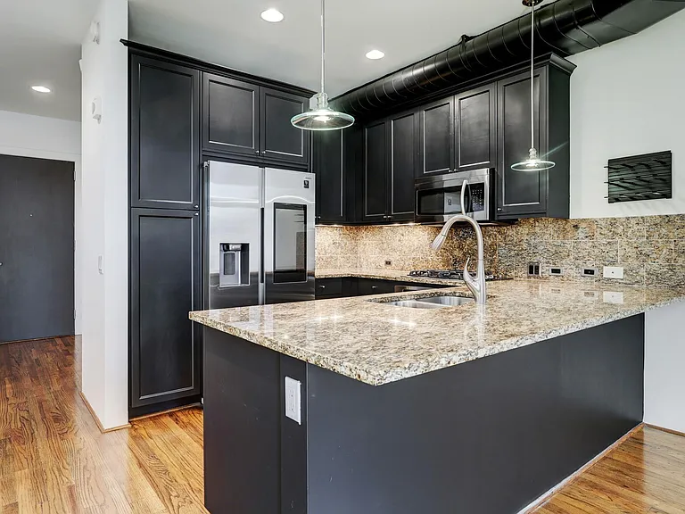 5005 Hidalgo St #413 — Photo 5