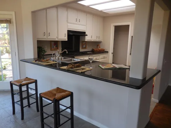 17588 Saint Andrews Dr, Poway, CA 92064