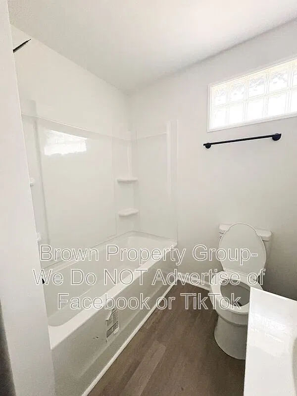 1 bed, 1.0 bath, 900 sqft, $800 — Photo 4