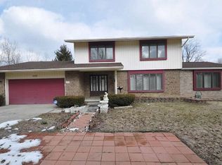 Barr, Canton, MI 48188