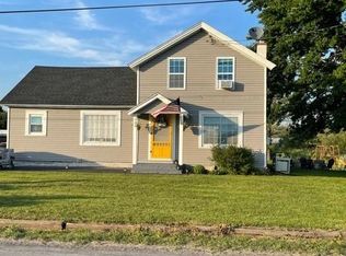 738 Markham Hollow Rd, Tully, NY 13159