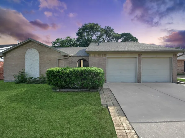 4219 Stonehenge Trl, Houston, TX 77066