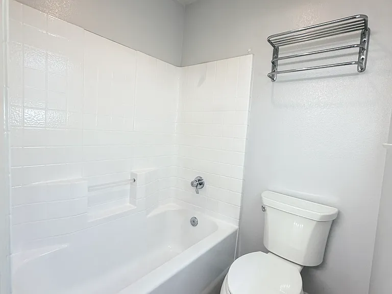 15096 Fox Ridge Dr — Photo 16