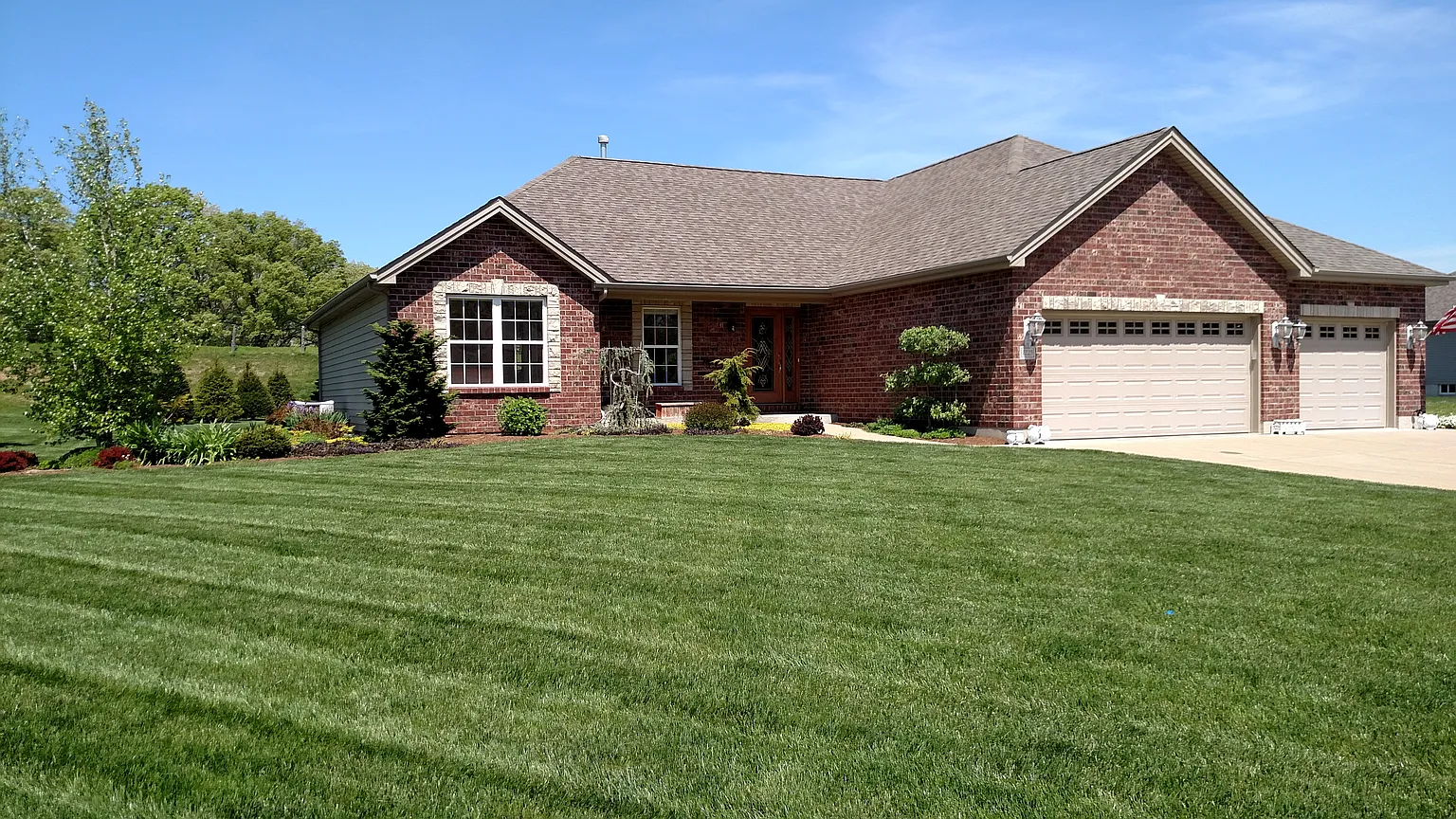 1225 Riesling Ln photo 1