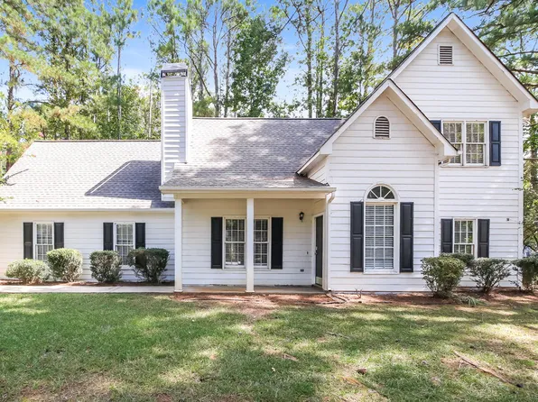 36 Stonehaven Dr, Newnan, GA 30265