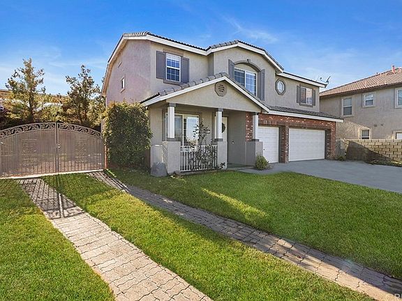 3rd image of 3512 Parkmeadow Ct