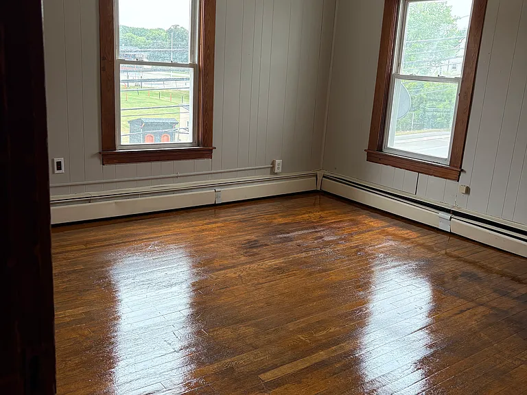 138 Benton Ave #5 — Photo 6