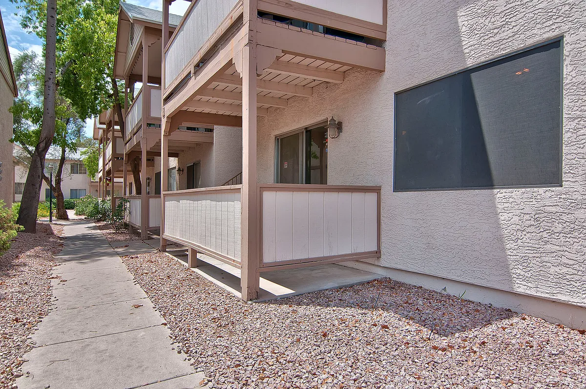 Photo 2 of 27 - 616 S Hardy Dr #111 - Tempe, AZ Building Photo - 616 S Hardy Dr #111