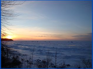 9276 Lime Kiln Rd, Sturgeon Bay, WI 54235