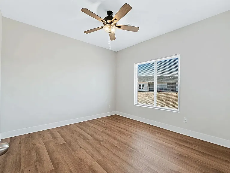 846 S Jay St — Photo 14