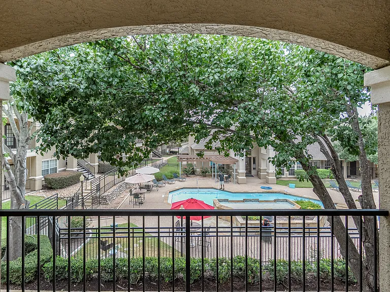 The Lodge at Lost Pines Apartments — Photo 48