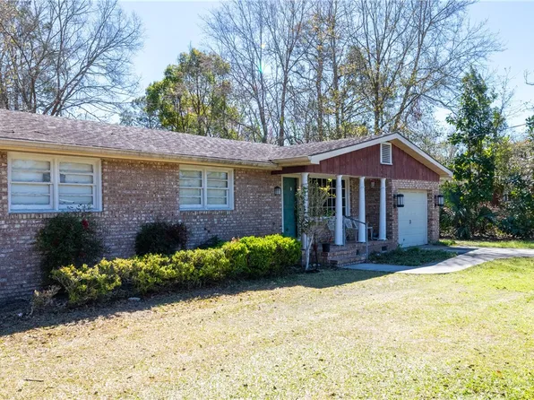 904 Stanton Ave, Waycross, GA 31503