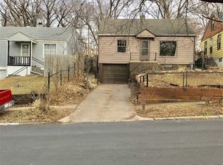 3315 N 40th St, Omaha, NE 68111