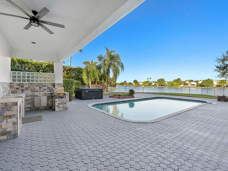 5081 NW 120th Ave — Photo 35
