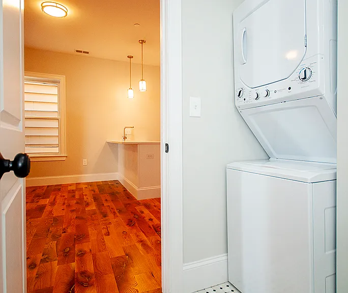 205 Marion St #2 — Photo 11
