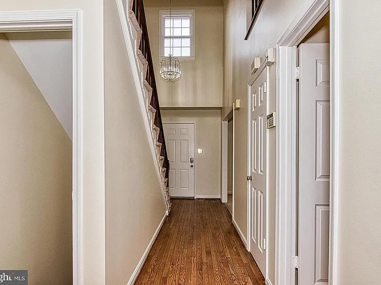 2205 Cedar Mill Ct — Photo 7