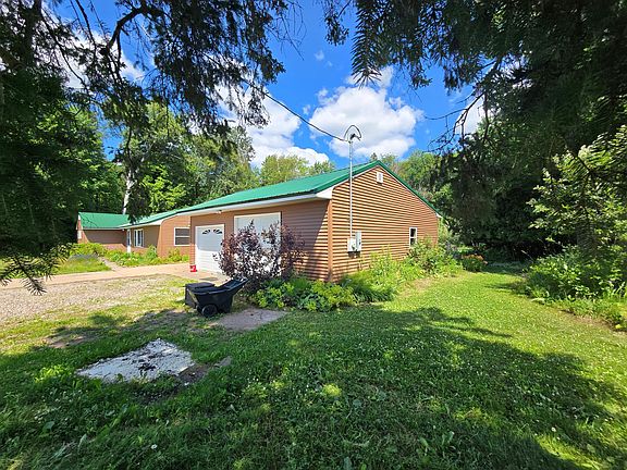 3rd image of 3139 S Seymour Rd