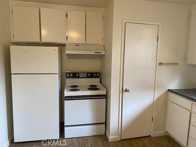 18720 Magnolia Ct — Photo 8