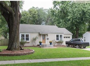 8118 Woodward St, Overland Park, KS 66204