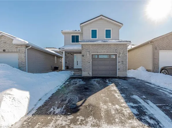 632 Langlaw Dr, Cambridge, ON N1P 1H4