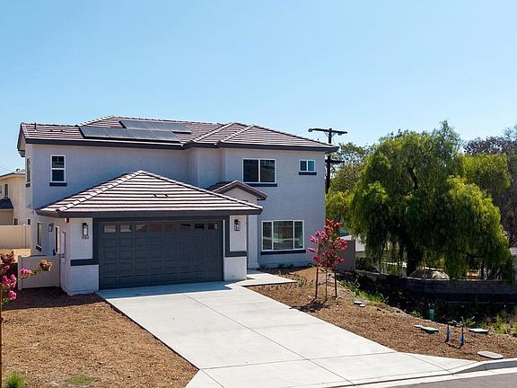 3rd image of 3900 Rojo Tierra Rd