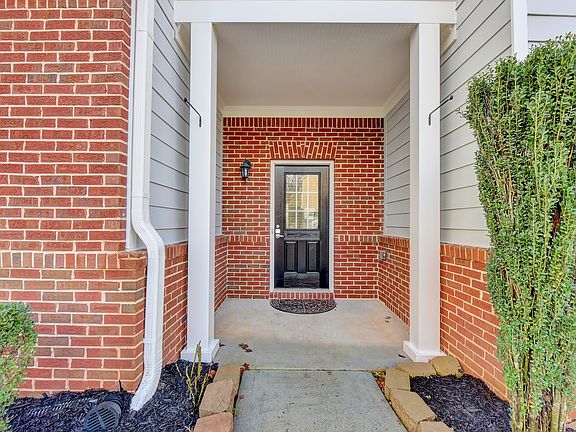 3rd image of 5199 Cedar Shoals Dr