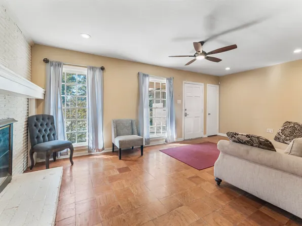5075 Holloway Ave, Baton Rouge, LA 70808