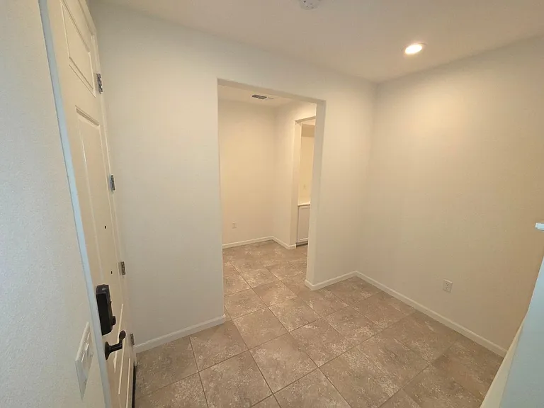 5577 Apex Dr — Photo 2