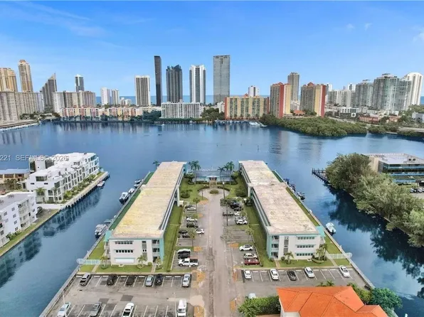 3922 NE 166th St #S105, North Miami Beach, FL 33160