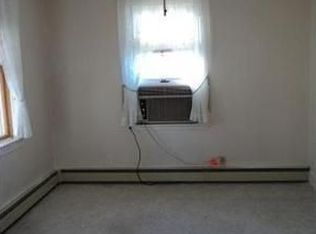 11 Maynard Ave #2, Webster, MA 01570