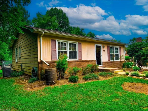 169 City View Dr, Mount Airy, NC 27030