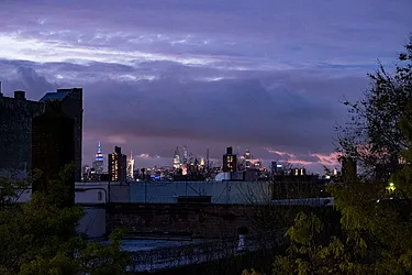 Rented by Chana Ofek, LREB