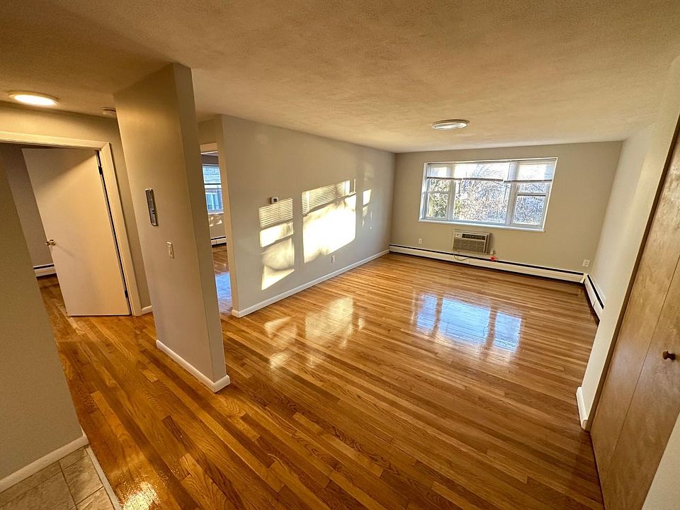 1st image of 122 Babcock St #38