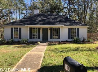 135 Richmond Rd, Daphne, AL 36526