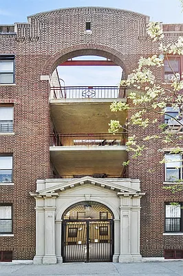 Sold by Corcoran | media 13