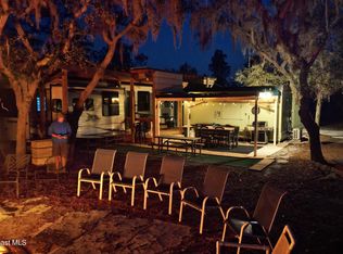 10 Holopaw Groves Rd, Saint Cloud, FL 34773