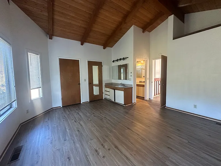 3326 Fairway Dr — Photo 8