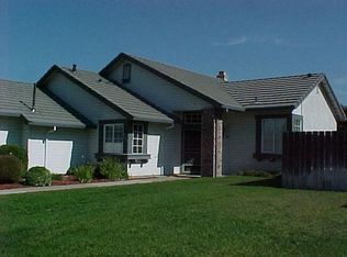 240 Ruess Rd, Ripon, CA 95366