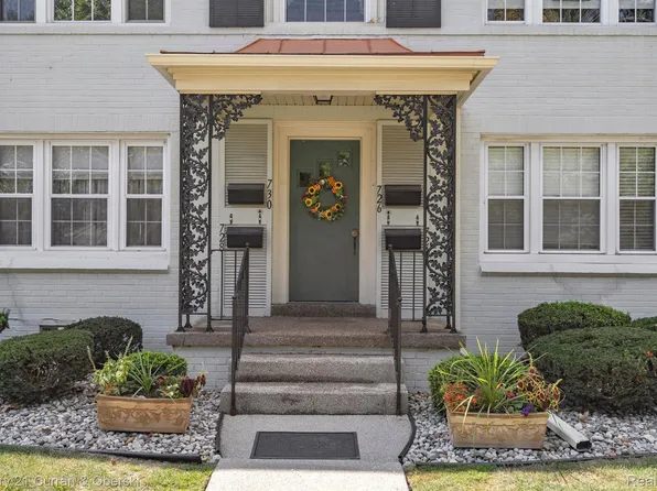 724 S Military St, Dearborn, MI 48124