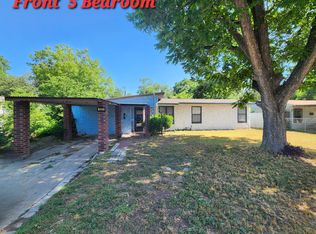 225 Longview Dr, San Antonio, TX 78220