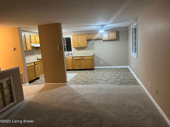 3rd image of 4401 Haney Way