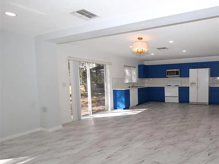 1455 Blue Horizon Dr — Photo 3