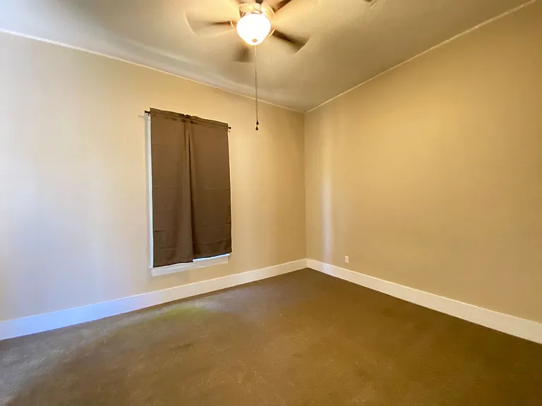 3604 Sycamore St — Photo 8