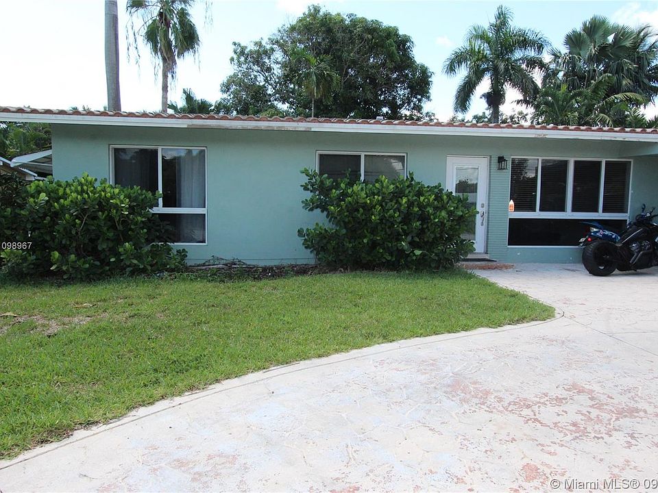 1st image of 1548 NE 38th St