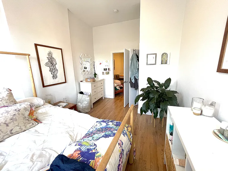 329 16th St #2 — Photo 7