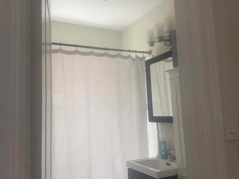 2129 N Dayton St #3F — Photo 23